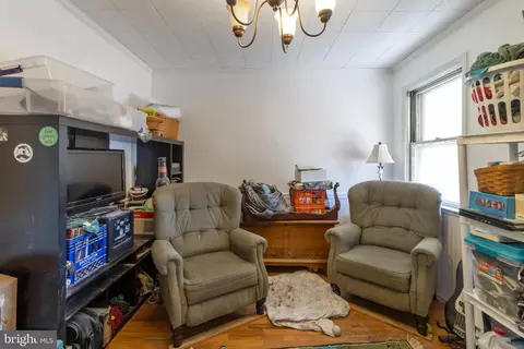 Living - 310 Imla St, Baltimore, MD 21224 photo 4 of 4