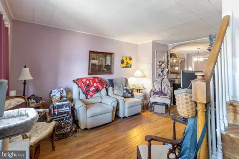 Living - 310 Imla St, Baltimore, MD 21224 photo 1 of 4