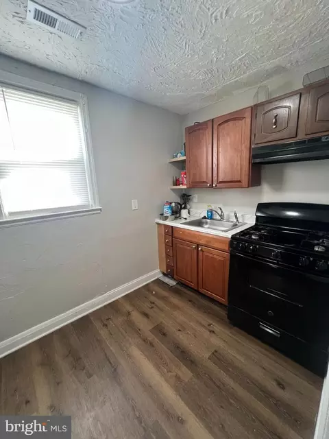 Kitchen - 1049 E Patapsco Ave, Brooklyn, MD 21225 photo 1 of 4
