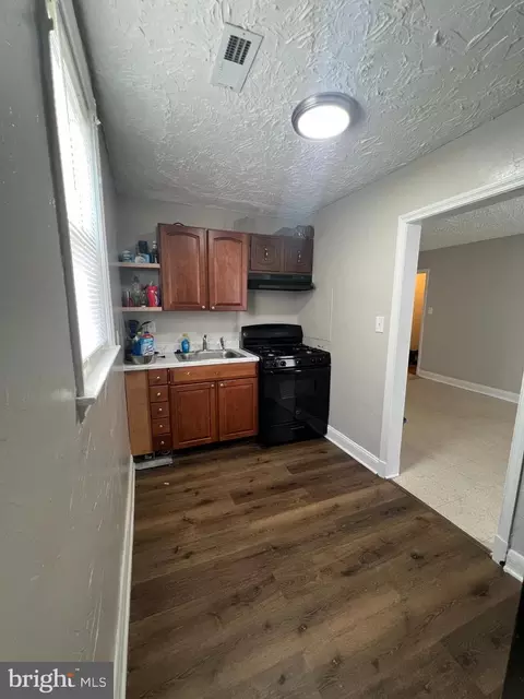 Kitchen - 1049 E Patapsco Ave, Brooklyn, MD 21225 photo 2 of 4