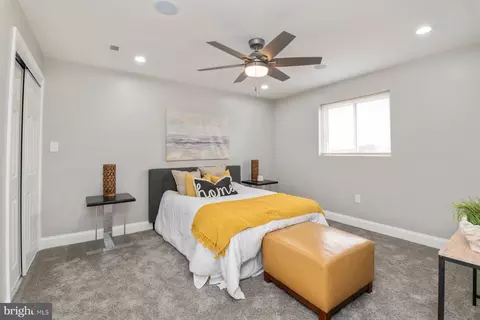 Bedroom - 5733 Moravia Rd, Baltimore, MD 21206 photo 2 of 5