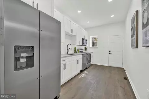 Kitchen - 431 E 27th St, Baltimore, MD 21218 photo 1 of 2