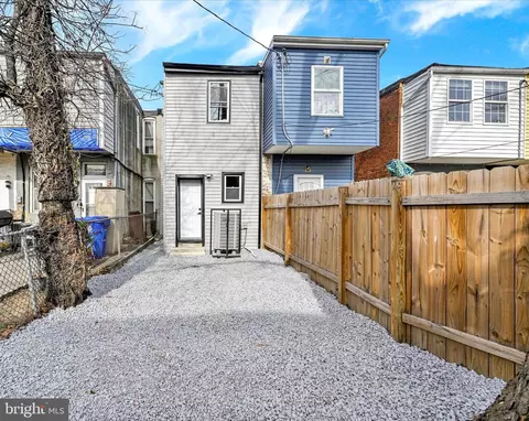 Exterior - 431 E 27th St, Baltimore, MD 21218 photo 2 of 6