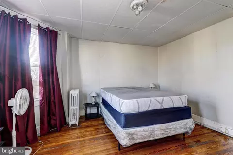 Bedroom - 824 Whitmore Ave, Baltimore, MD 21216 photo 2 of 3