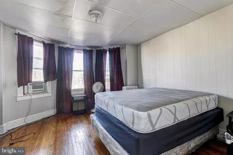 Bedroom - 824 Whitmore Ave, Baltimore, MD 21216 photo 1 of 3
