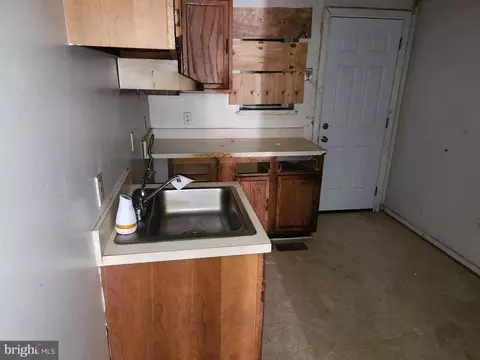 Kitchen - 1531 Argyle Ave, Baltimore, MD 21217 photo 1 of 1