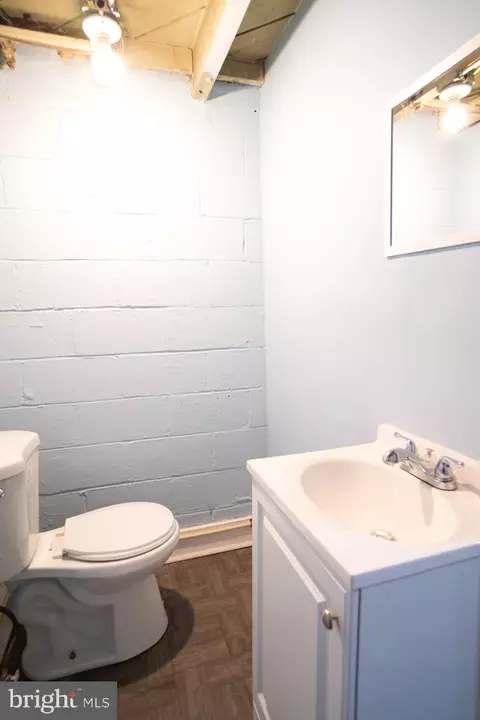 3704 Greenvale Rd, Baltimore, MD 21229 photo 9
