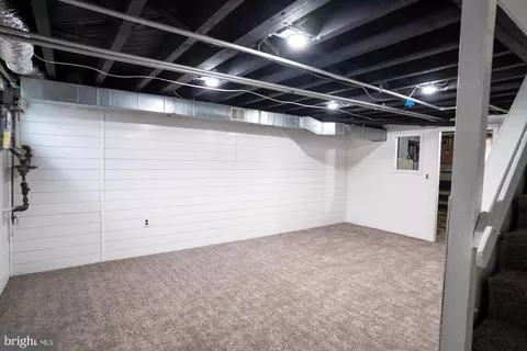 3704 Greenvale Rd, Baltimore, MD 21229 photo 8