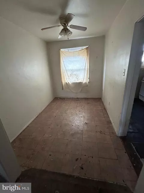3705 10th St, Brooklyn, MD 21225 photo 3