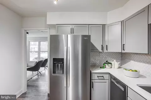 Kitchen - 3718 Keene Ave, Baltimore, MD 21206 photo 3 of 4