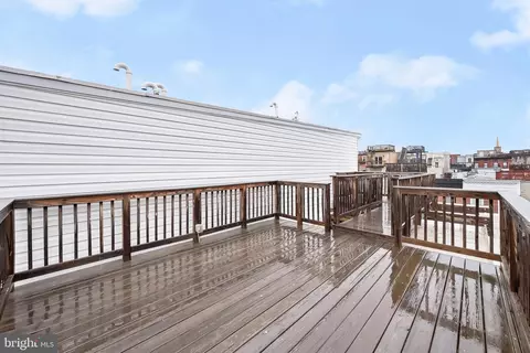 Exterior - 914 S Decker Ave, Baltimore, MD 21224 photo 8 of 8