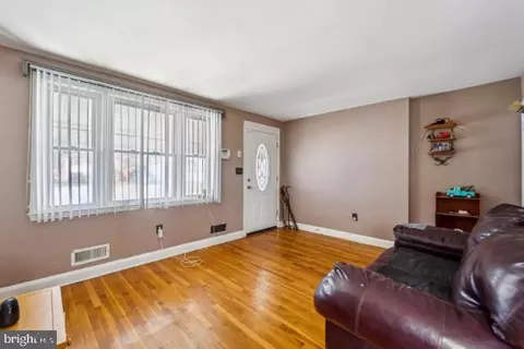5921 Plumer Ave, Baltimore, MD 21206 photo 2