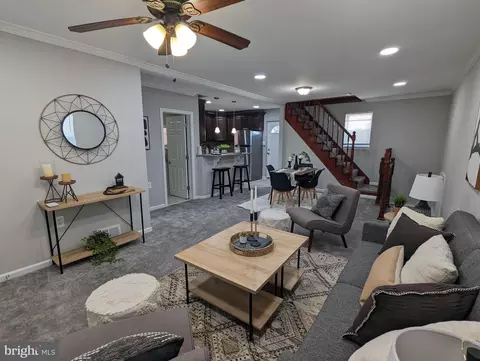 Living - 6717 Gary Ave, Baltimore, MD 21222 photo 2 of 3