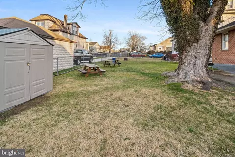 Exterior - 5736 White Ave, Baltimore, MD 21206 photo 3 of 3