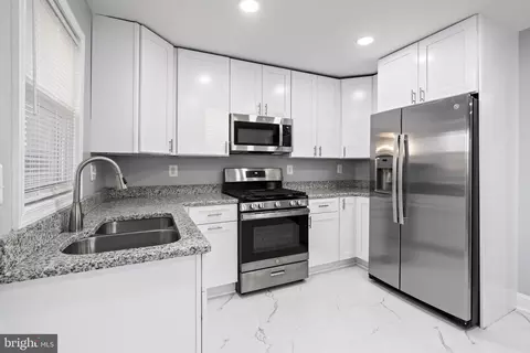 Kitchen - 5736 White Ave, Baltimore, MD 21206 photo 1 of 2