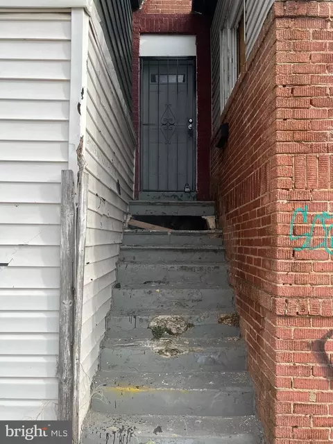 830 E 22nd St, Baltimore, MD 21218 photo 3