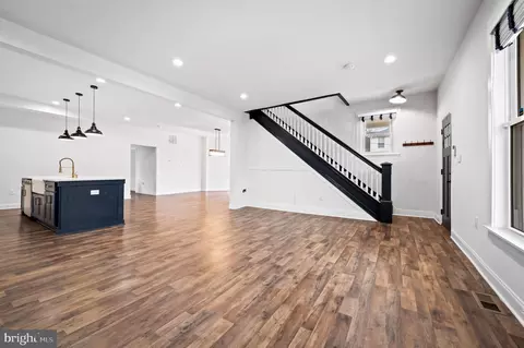 Living - 2801 Grindon Ave, Baltimore, MD 21214 photo 3 of 4
