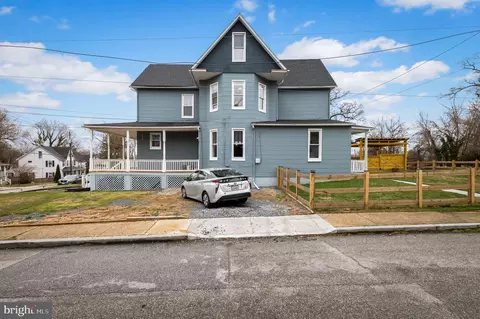 Exterior - 2801 Grindon Ave, Baltimore, MD 21214 photo 8 of 10