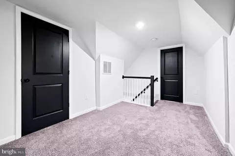 Entry Way - 2801 Grindon Ave, Baltimore, MD 21214 photo 1 of 1