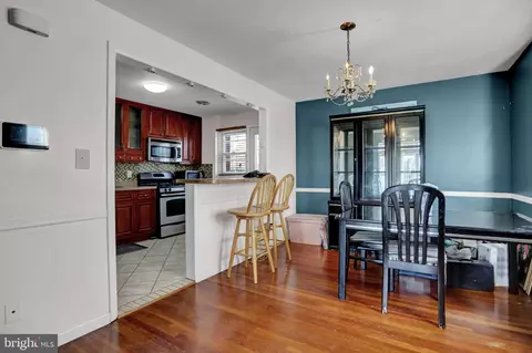 Kitchen - 1242 Glenwood Ave, Baltimore, MD 21239 photo 4 of 4
