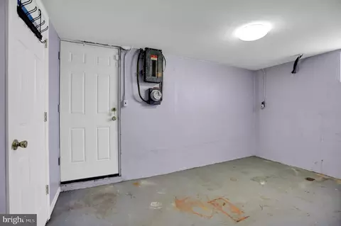 Exterior - 1242 Glenwood Ave, Baltimore, MD 21239 photo 5 of 11