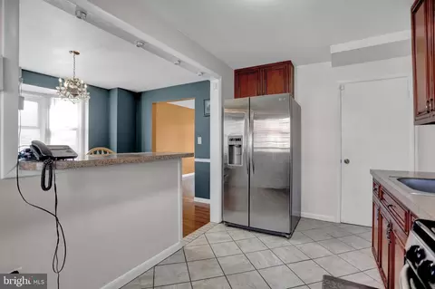 Kitchen - 1242 Glenwood Ave, Baltimore, MD 21239 photo 3 of 4