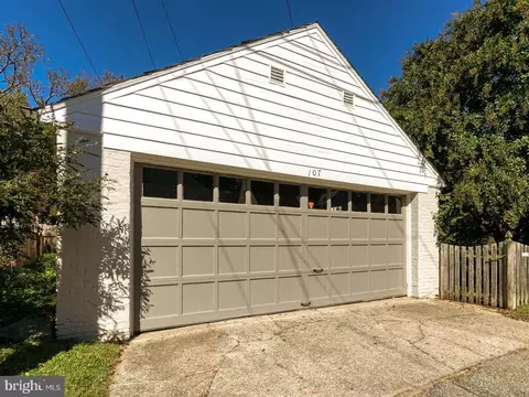 Exterior - 107 Witherspoon Rd, Baltimore, MD 21212 photo 8 of 8