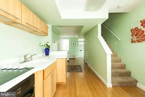 Kitchen - 5 E Hamburg St, Baltimore, MD 21230 photo 4 of 7