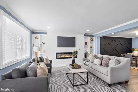 4938 Lindsay Rd, Baltimore, MD 21229