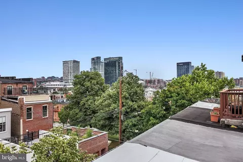 407 E Hamburg St, Baltimore, MD 21230 photo 8