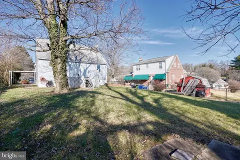 Exterior - 5635 Anthony Ave, Baltimore, MD 21206 photo 9 of 10