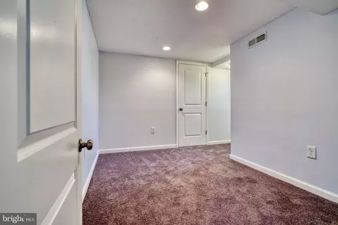 Bedroom - 5635 Anthony Ave, Baltimore, MD 21206 photo 6 of 10