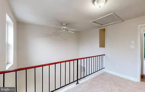 Entry Way - 22 N Bond St, Baltimore, MD 21231 photo 4 of 4