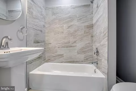Bath - 4037 Fairfax Rd, Baltimore, MD 21216 photo 3 of 19