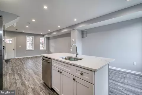 Kitchen - 4037 Fairfax Rd, Baltimore, MD 21216 photo 4 of 10