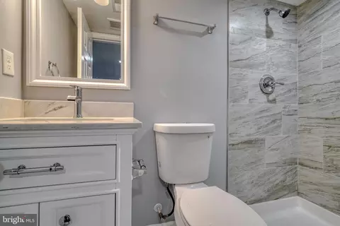 Bath - 4037 Fairfax Rd, Baltimore, MD 21216 photo 7 of 19