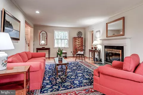 Living - 303 Overhill Rd, Baltimore, MD 21210 photo 3 of 6