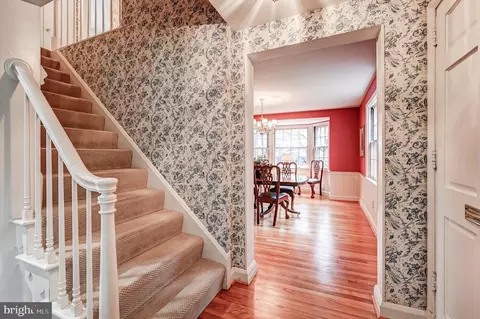 Entry Way - 303 Overhill Rd, Baltimore, MD 21210 photo 3 of 4