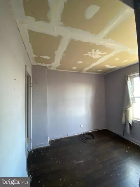 Exterior - 423 Roundview Rd, Brooklyn, MD 21225 photo 3 of 3