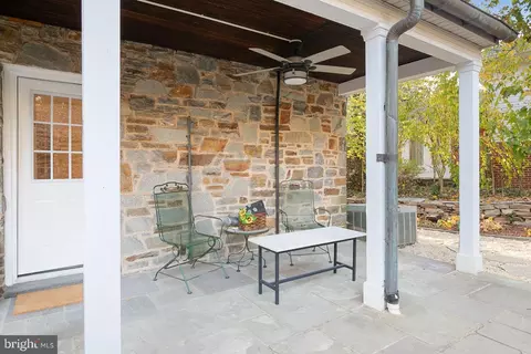 Exterior - 4107 Westview Rd, Baltimore, MD 21218 photo 7 of 8