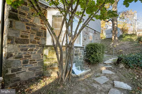 Exterior - 4107 Westview Rd, Baltimore, MD 21218 photo 3 of 8