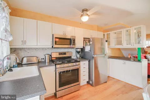 Kitchen - 2918 Strickland St, Baltimore, MD 21223 photo 2 of 3