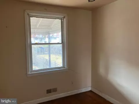 3905 Kenyon Ave, Baltimore, MD 21213 photo 11