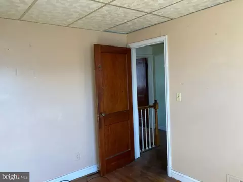 3905 Kenyon Ave, Baltimore, MD 21213 photo 9