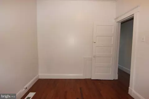 Bedroom - 2335 E Monument St, Baltimore, MD 21205 photo 1 of 3