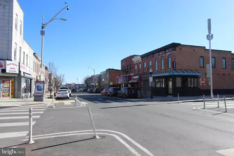 View/Area - 2335 E Monument St, Baltimore, MD 21205 photo 5 of 7