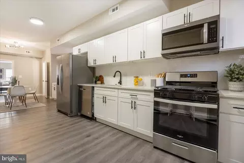 424 Mosher St, Baltimore, MD 21217