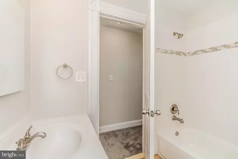 Bath - 1235 N Broadway, Baltimore, MD 21213 photo 2 of 6