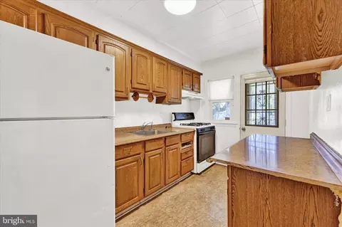 Kitchen - 605 Winston Ave, Baltimore, MD 21212 photo 1 of 3