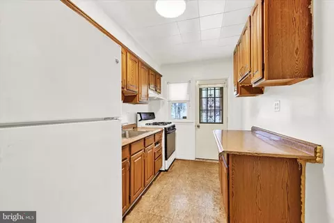 Kitchen - 605 Winston Ave, Baltimore, MD 21212 photo 2 of 3